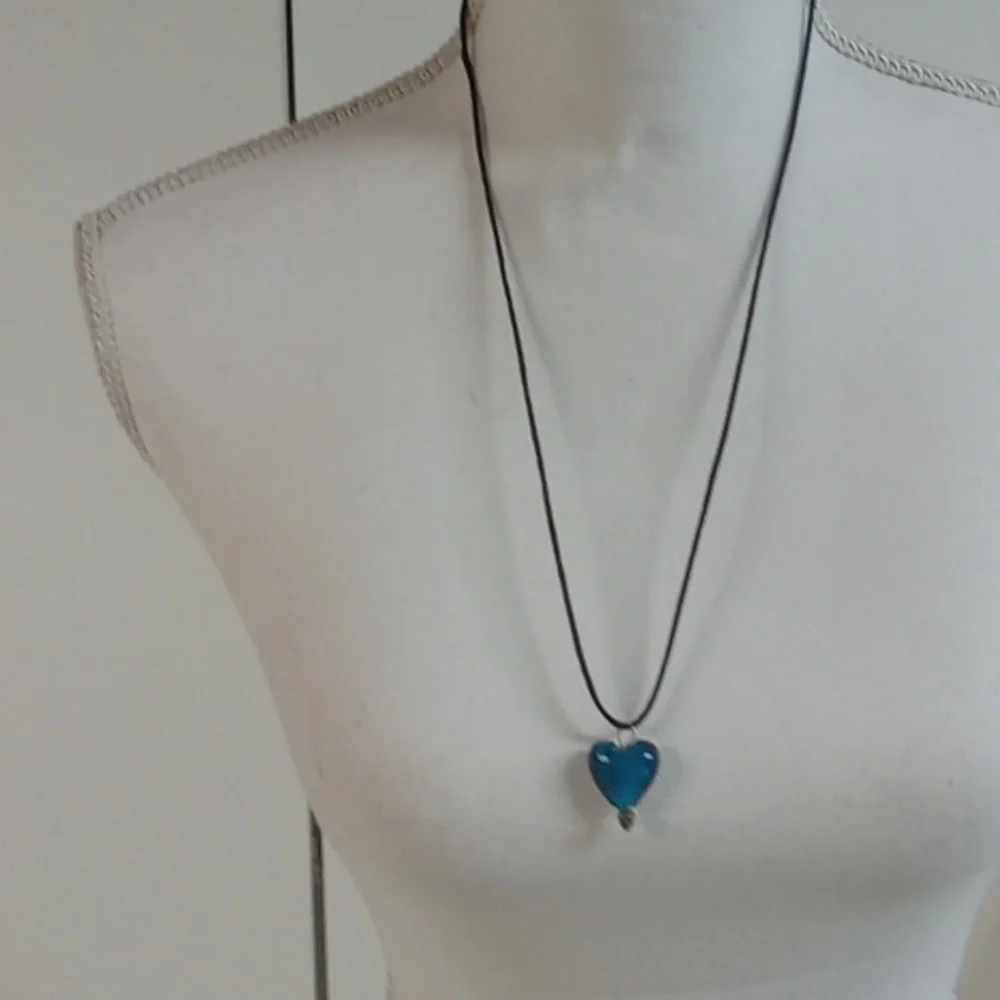 Necklace - Picture 1 of 1
